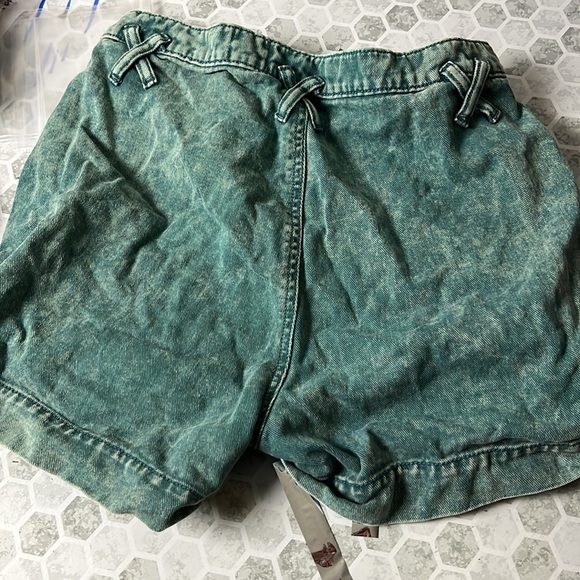 BDG Sz 24 Green High Rise Denim Jean Shorts - Picture 5 of 5